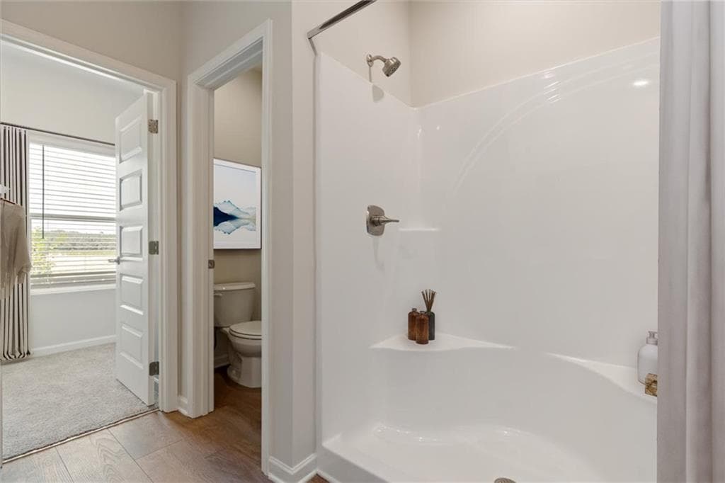 5 bedroom, 4 bathroom, 2,711 sq ft single family residence under contract at 104 Sunflower Lane, Calhoun, GA 30701 — photo 7
