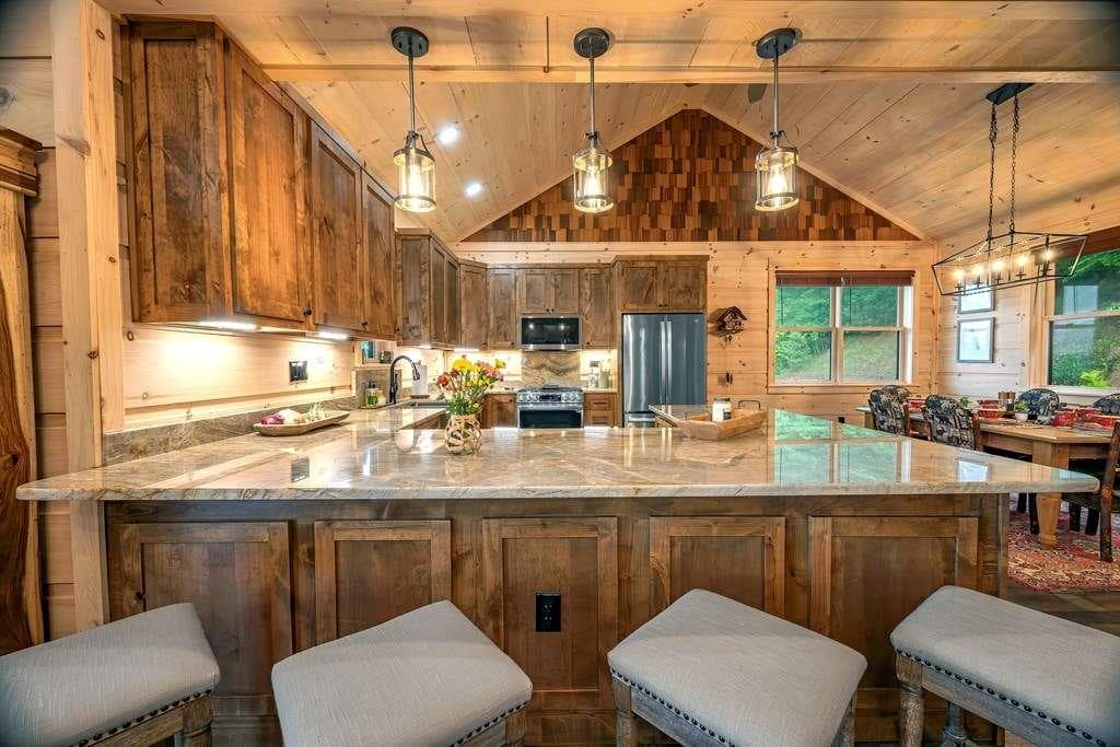 3 bedroom, 3 bathroom, 2,744 sq ft single family residence for sale at 193 Pontoosuc Drive, Mineral Bluff, GA 30559 — photo 7