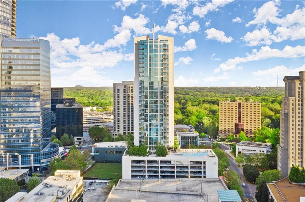 1 bedroom, 1 bathroom, 783 sq ft condominium for sale at 3324 Peachtree Road 1512, Atlanta, GA 30326 — photo 1 of 50