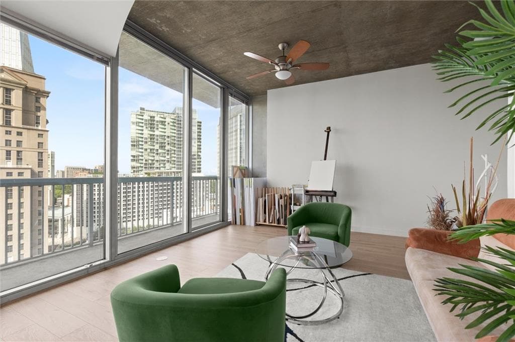 1 bedroom, 1 bathroom, 783 sq ft condominium for sale at 3324 Peachtree Road 1512, Atlanta, GA 30326 — photo 7