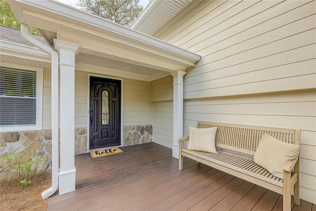 5 bedroom, 4 bathroom, 2,458 sq ft single family residence for rent at 1185 Lake Colony Drive, Marietta, GA 30068 for $4,000 a month — photo 2