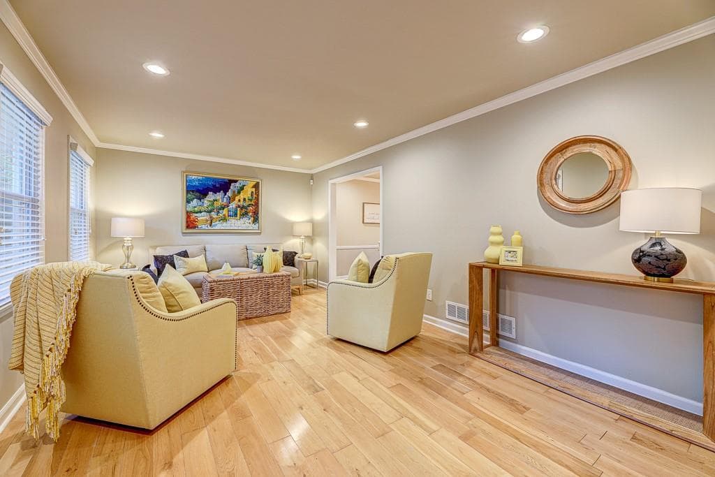 5 bedroom, 4 bathroom, 2,458 sq ft single family residence for rent at 1185 Lake Colony Drive, Marietta, GA 30068 for $4,000 a month — photo 4