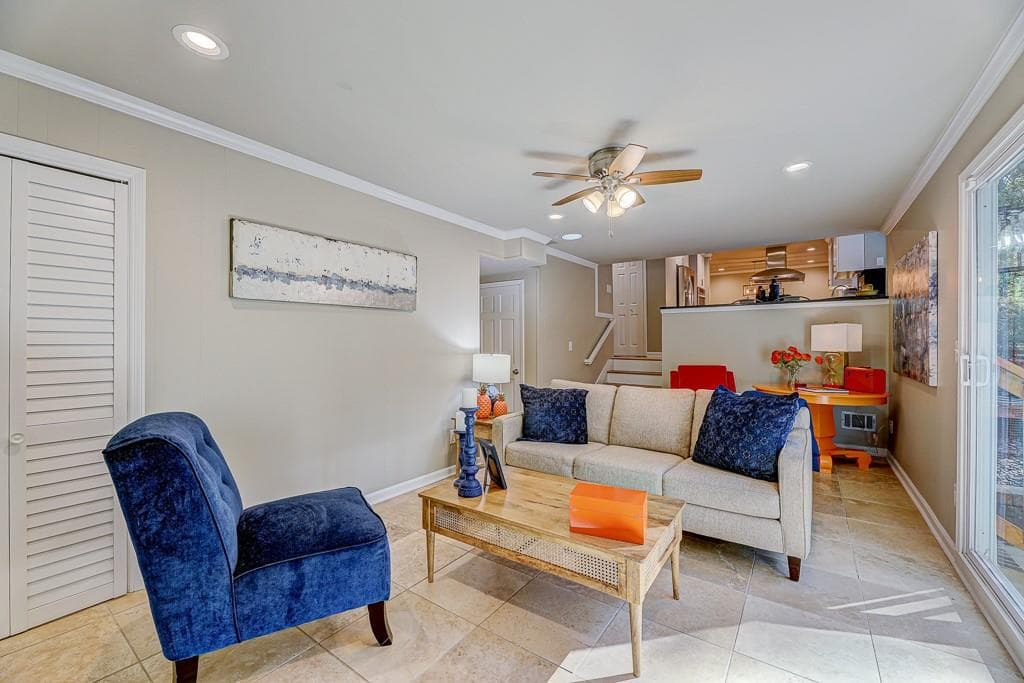 5 bedroom, 4 bathroom, 2,458 sq ft single family residence for rent at 1185 Lake Colony Drive, Marietta, GA 30068 for $4,000 a month — photo 7