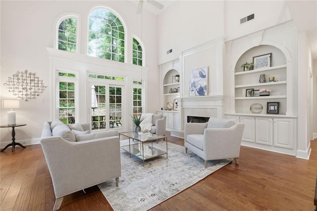 4 bedroom, 3 bathroom, 3,937 sq ft single family residence for sale at 750 Combee Way, Roswell, GA 30076 — photo 8