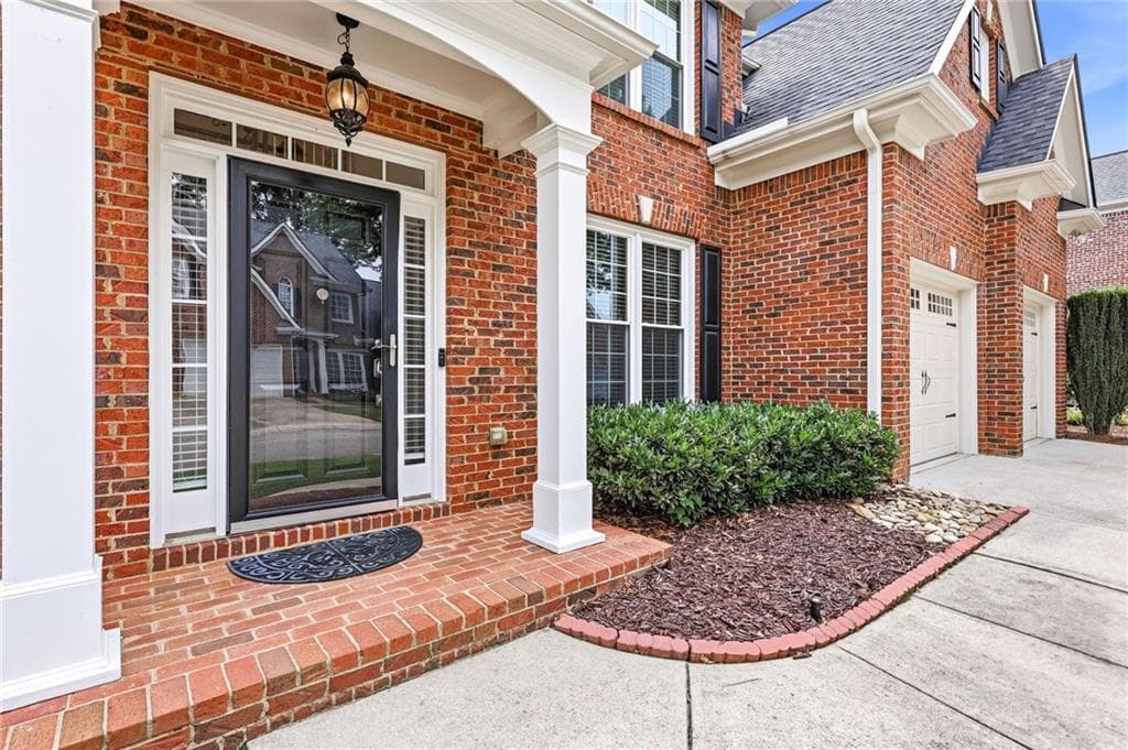4 bedroom, 3 bathroom, 2,930 sq ft single family residence for sale at 766 Oak Shire Court, Gainesville, GA 30501 — photo 6