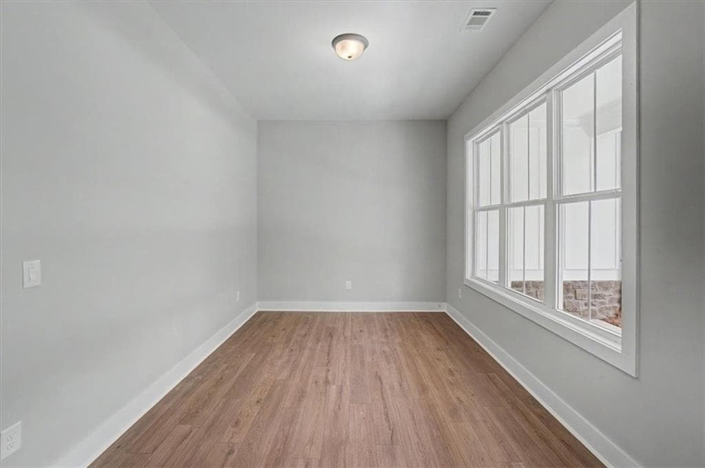 5 bedroom, 4 bathroom, 2,570 sq ft single family residence for sale at 26 Rushden Way, Rome, GA 30161 — photo 8