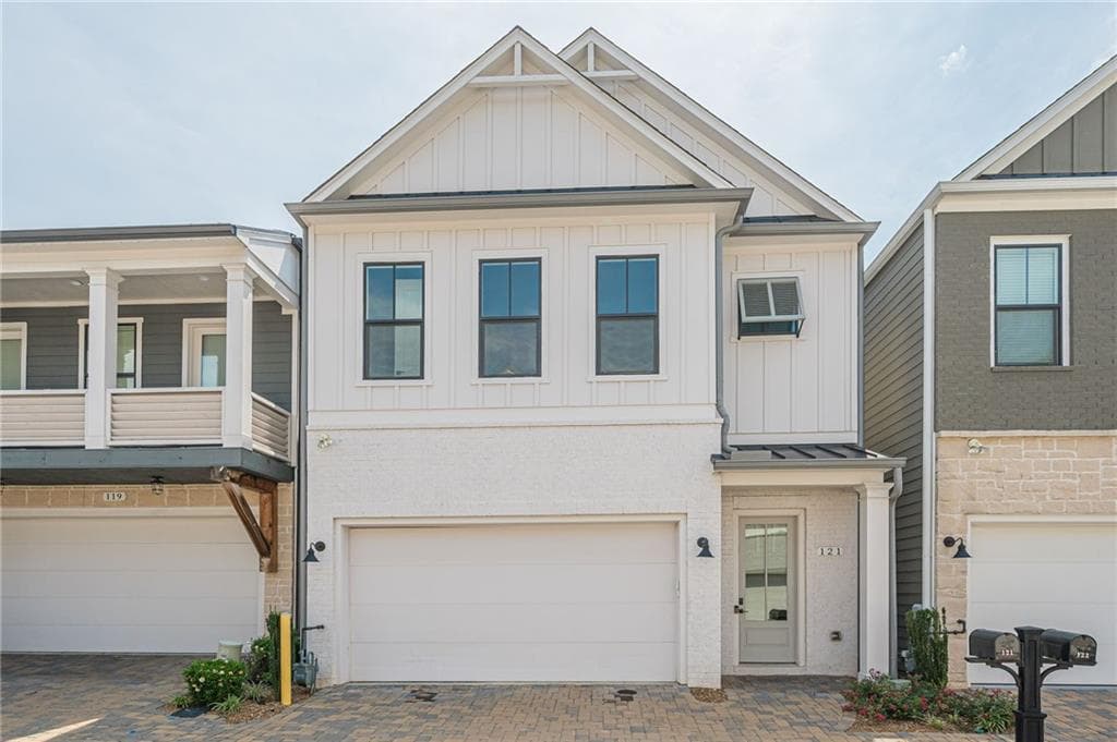 121 Village Green Avenue, Woodstock, GA 30189 — most recent listing photo