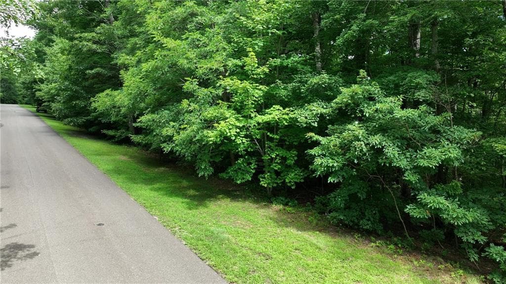 single family residence for sale at 206 Northview Parkway, Ellijay, GA 30536 — photo 2