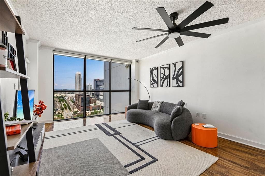 1 bedroom, 1 bathroom, 645 sq ft condominium for sale at 1280 W Peachtree Street 2504, Atlanta, GA 30309 — photo 5