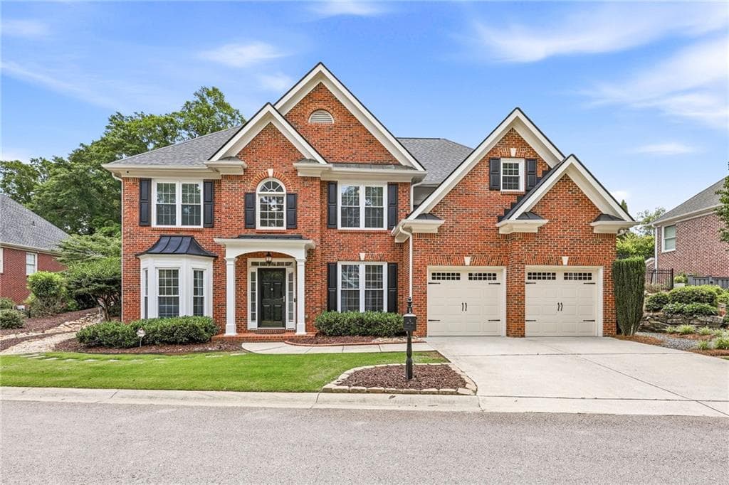 4 bedroom, 3 bathroom, 2,930 sq ft single family residence for sale at 766 Oak Shire Court, Gainesville, GA 30501 — photo 3