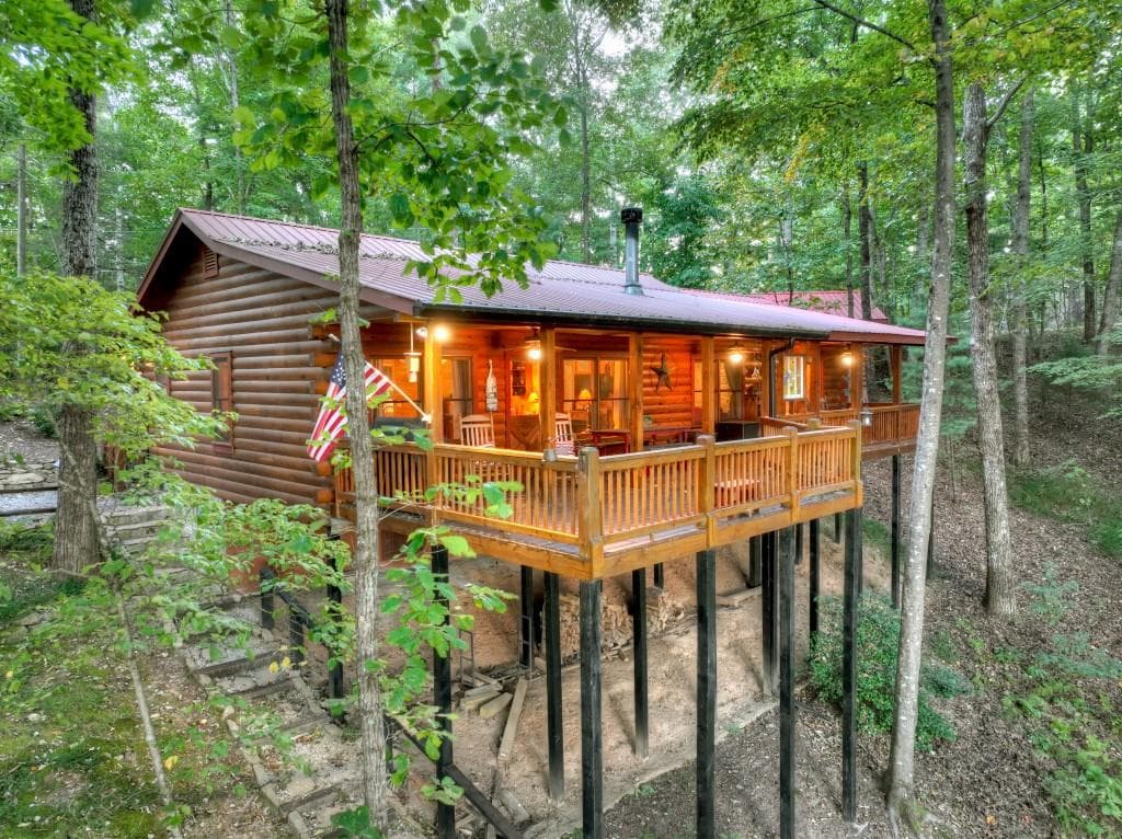3 bedroom, 2 bathroom, 1,116 sq ft single family residence for sale at 9 Joanna Court, Cherry Log, GA 30513 — photo 2