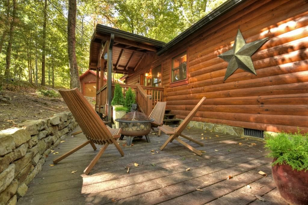 3 bedroom, 2 bathroom, 1,116 sq ft single family residence for sale at 9 Joanna Court, Cherry Log, GA 30513 — photo 8