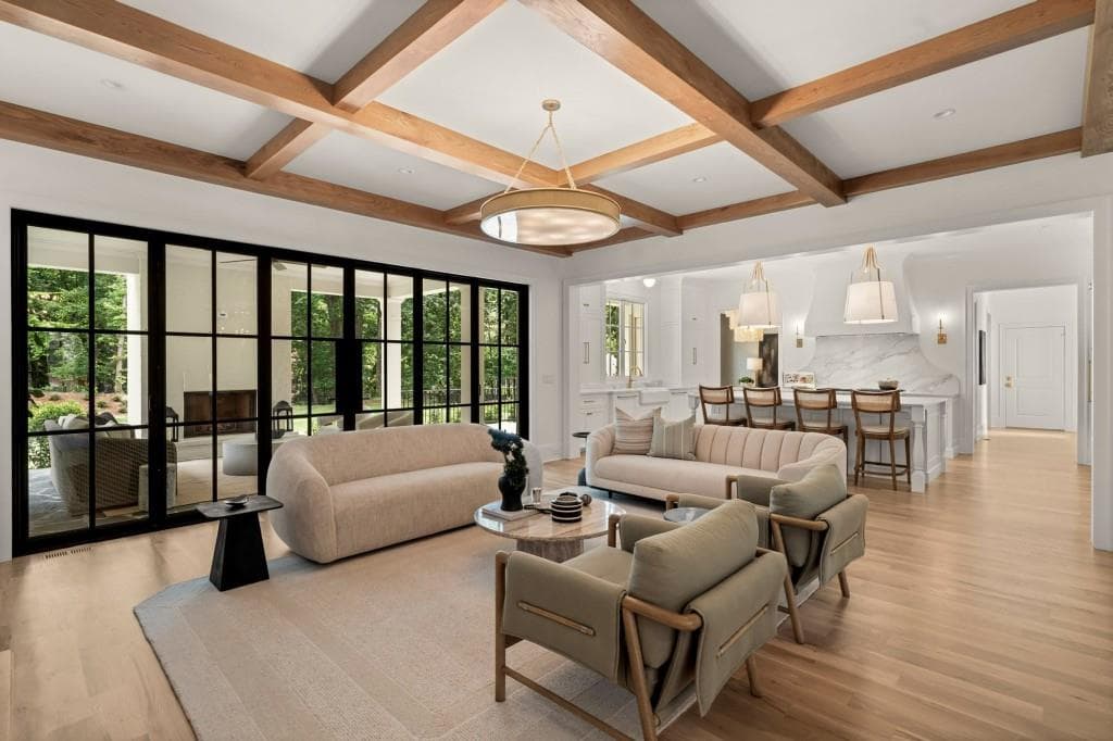 6 bedroom, 8 bathroom, 7,000 sq ft single family residence under contract at 610 River Chase Ridge, Sandy Springs, GA 30328 — photo 8