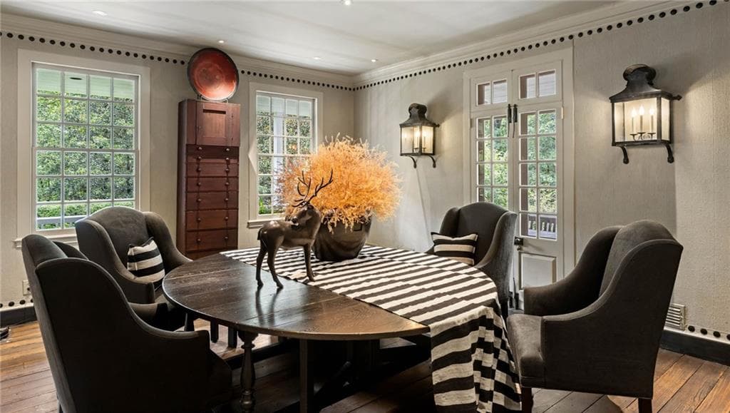 5 bedroom, 5 bathroom, 5,103 sq ft single family residence for sale at 1727 W Paces Ferry Road, Atlanta, GA 30327 — photo 8