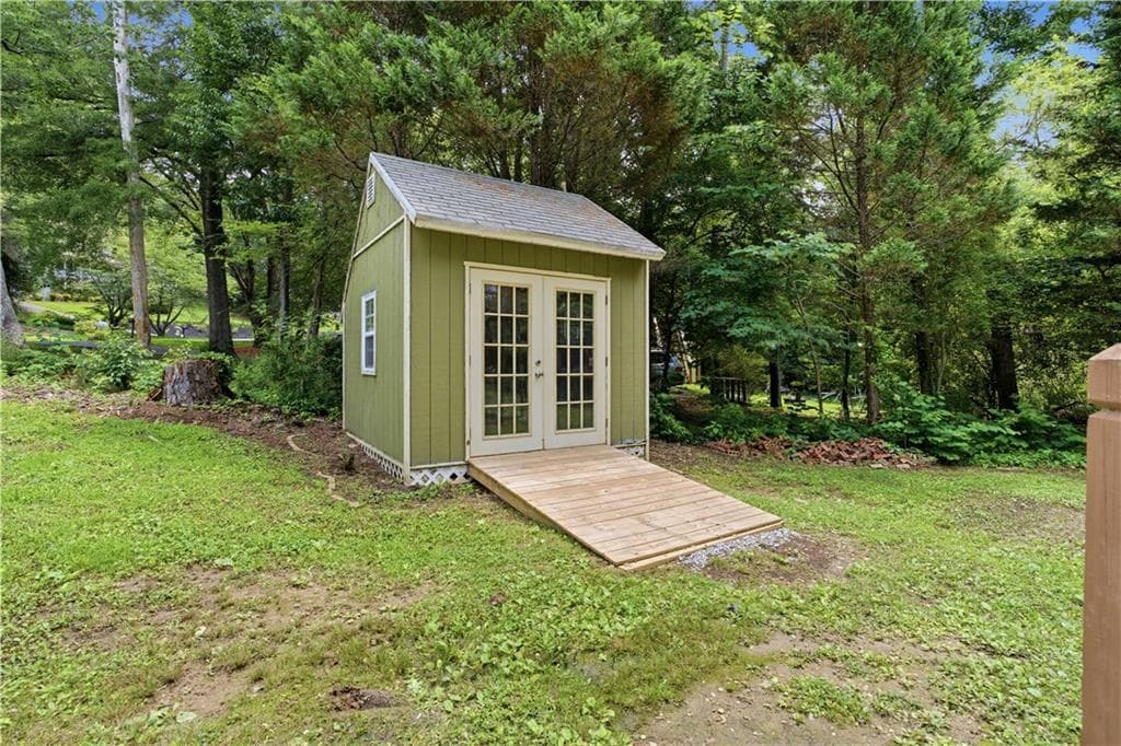 4 bedroom, 3 bathroom, 1,687 sq ft single family residence for sale at 10 Bramblewood Way, Cartersville, GA 30120 — photo 8