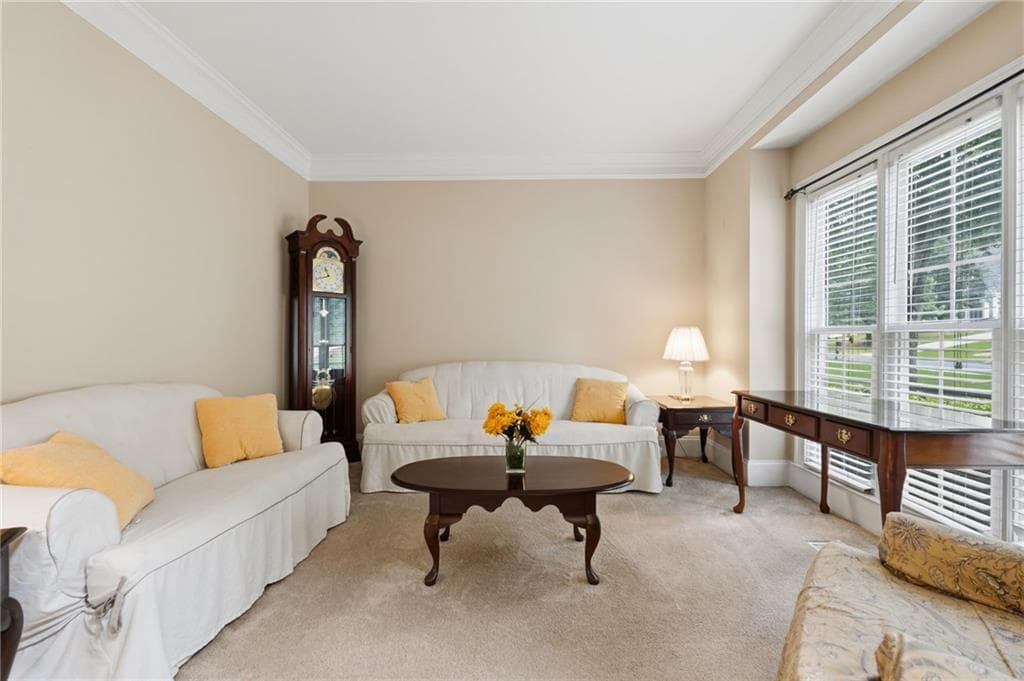 6 bedroom, 5 bathroom, 4,983 sq ft single family residence for sale at 7220 Glen Cove Lane, Stone Mountain, GA 30087 — photo 9