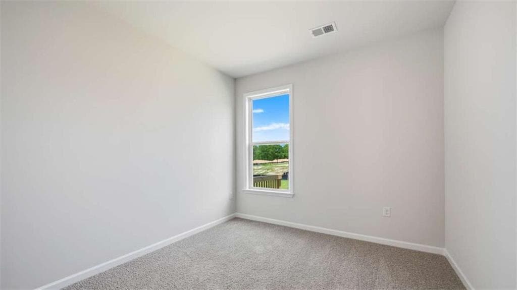 5 bedroom, 4 bathroom, 3,034 sq ft single family residence for sale at 498 Beachview Road, Hampton, GA 30228 — photo 7