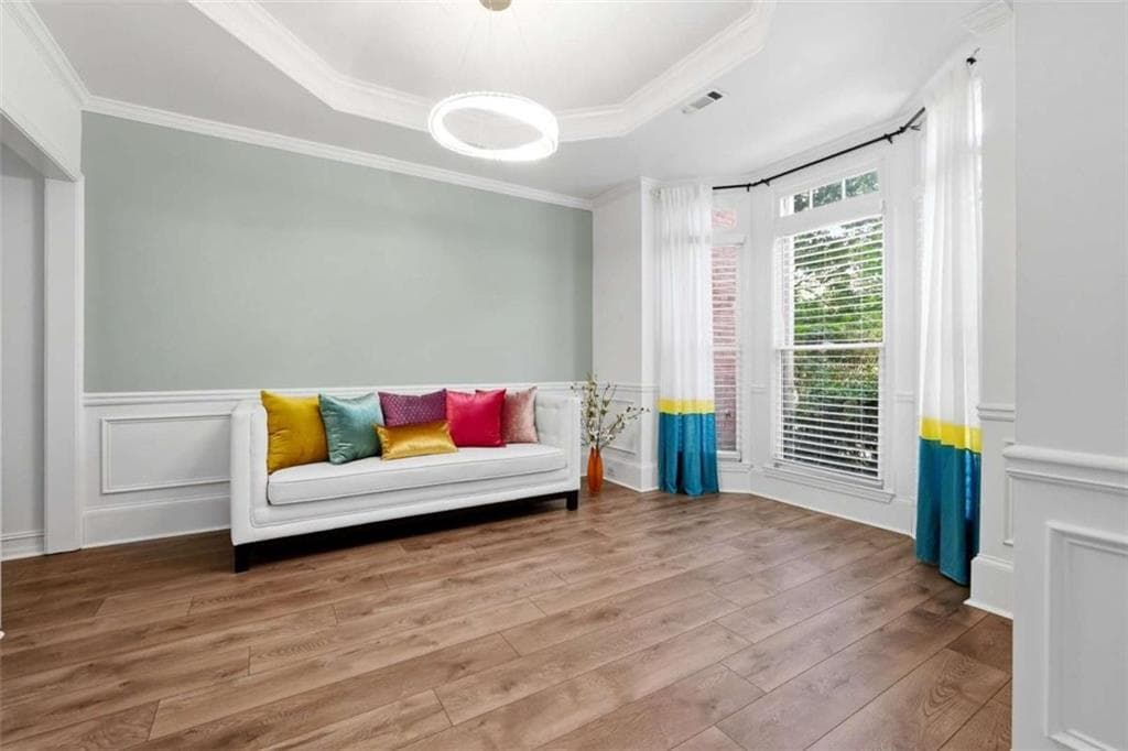 4 bedroom, 4 bathroom single family residence under contract at 4544 Silver Peak Parkway, Suwanee, GA 30024 — photo 5