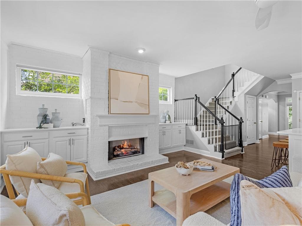 4 bedroom, 4 bathroom, 2,627 sq ft single family residence for sale at 1452 Sylvan Circle, Brookhaven, GA 30319 — photo 3