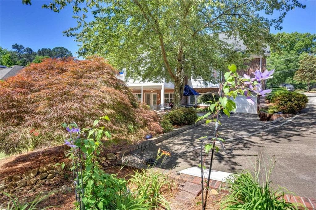 5 bedroom, 4 bathroom, 5,401 sq ft single family residence under contract at 7157 S Dearing Street, Covington, GA 30014 — photo 8