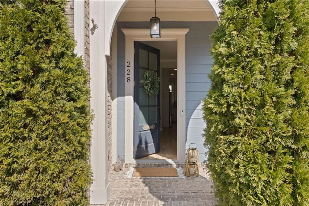 4 bedroom, 4 bathroom, 3,135 sq ft townhouse for sale at 228 Dawson Drive, Woodstock, GA 30188 — photo 3
