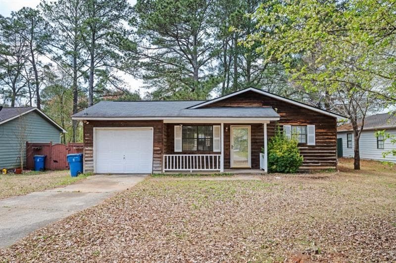 3 bedroom, 2 bathroom, 1,120 sq ft single family residence for sale at 6347 Steepleridge Court, Riverdale, GA 30296