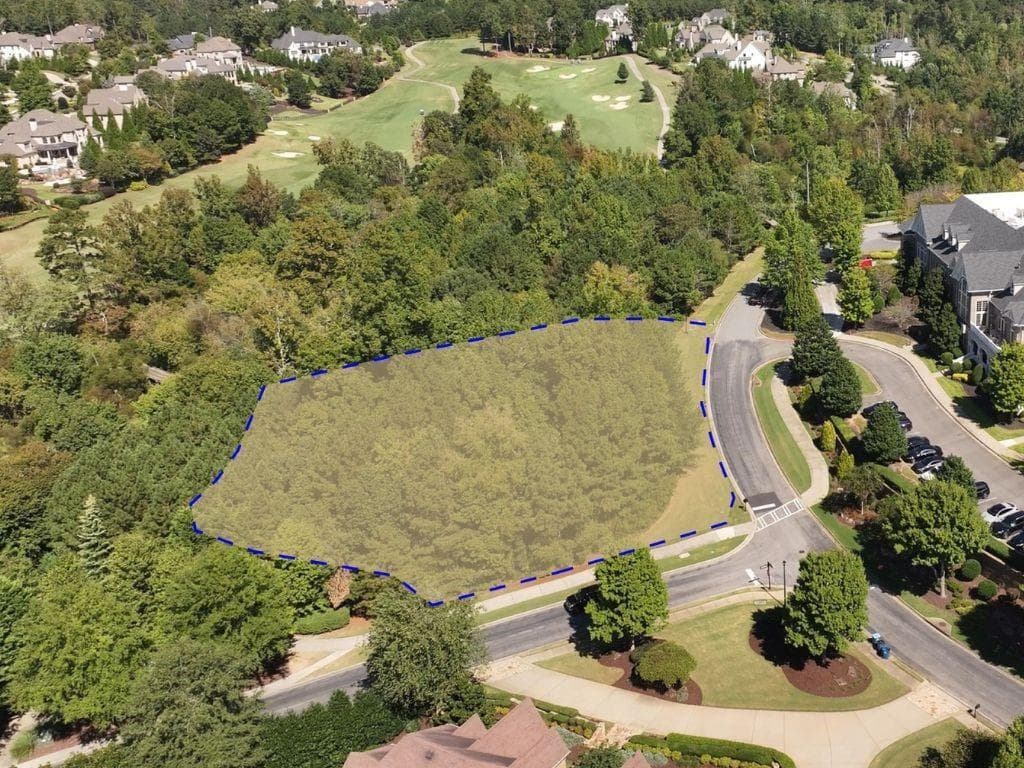 single family residence under contract at 15954 Manor Club Drive, Milton, GA 30004