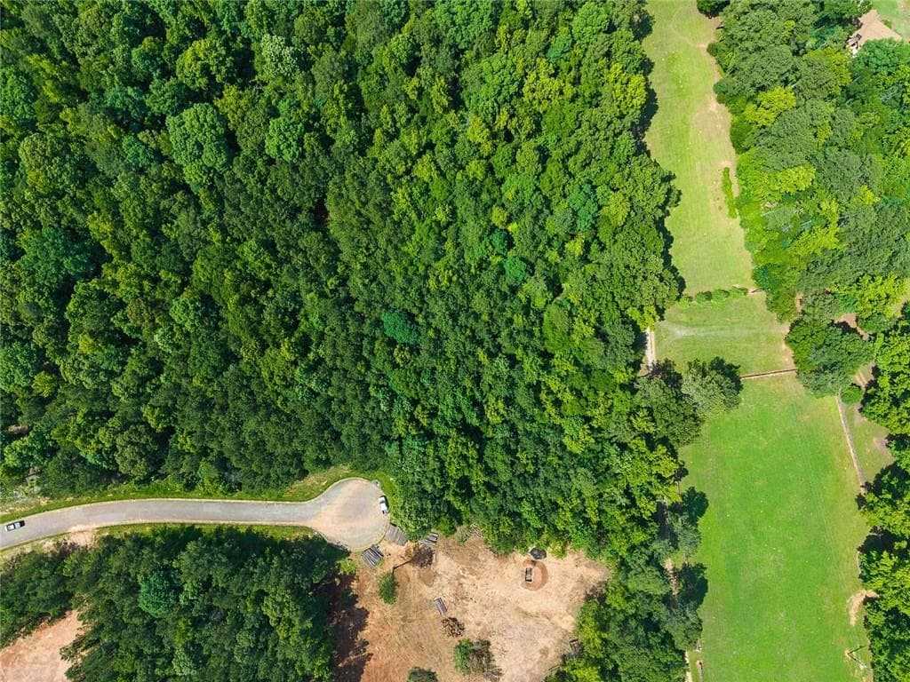 single family residence for sale at 1025 Queens Bridge Way, Griffin, GA 30223 — photo 2