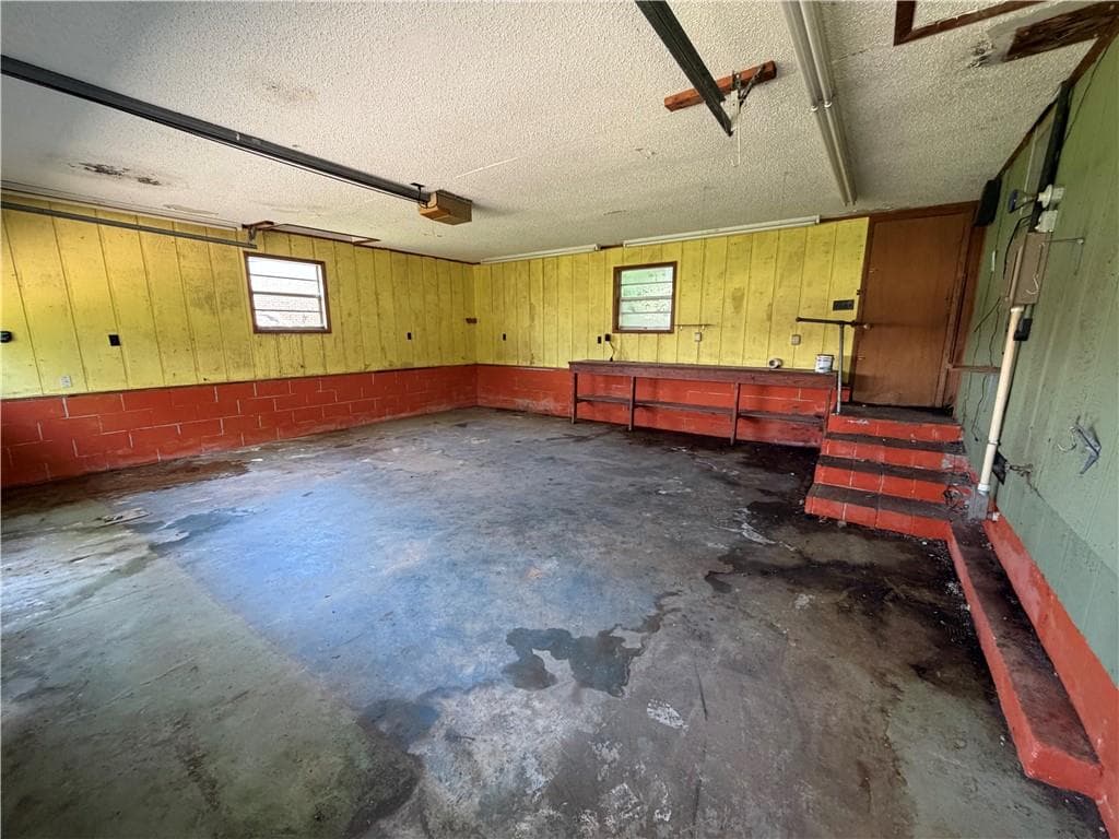 3 bedroom, 2 bathroom, 1,794 sq ft single family residence for sale at 738 Hiawassee Estates, Hiawassee, GA 30546 — photo 3