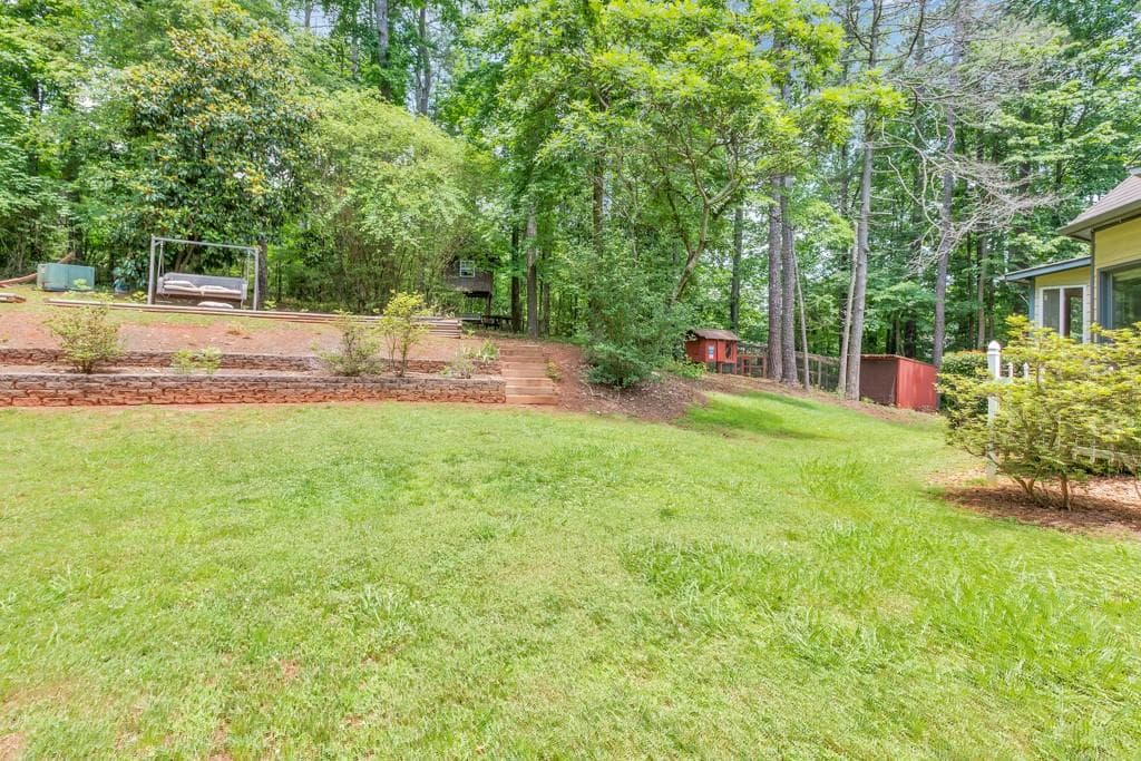 5 bedroom, 4 bathroom single family residence for sale at 2051 E Piedmont Road, Marietta, GA 30062 — photo 10