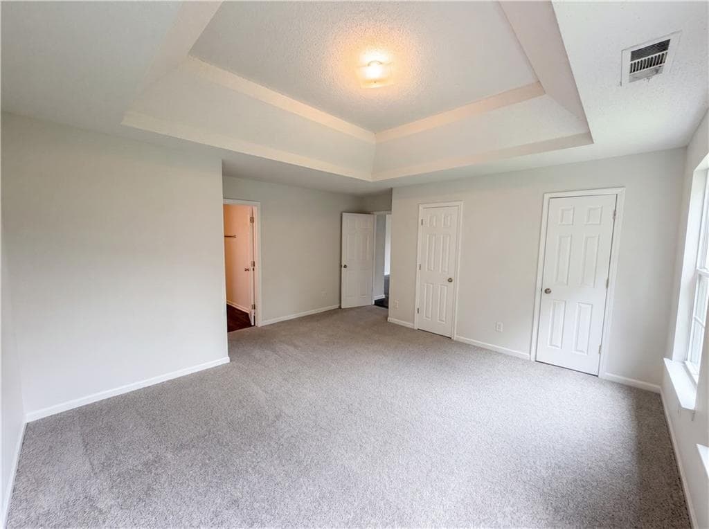 4 bedroom, 3 bathroom, 3,263 sq ft single family residence for sale at 108 Legend Creek Drive, Canton, GA 30114 — photo 4