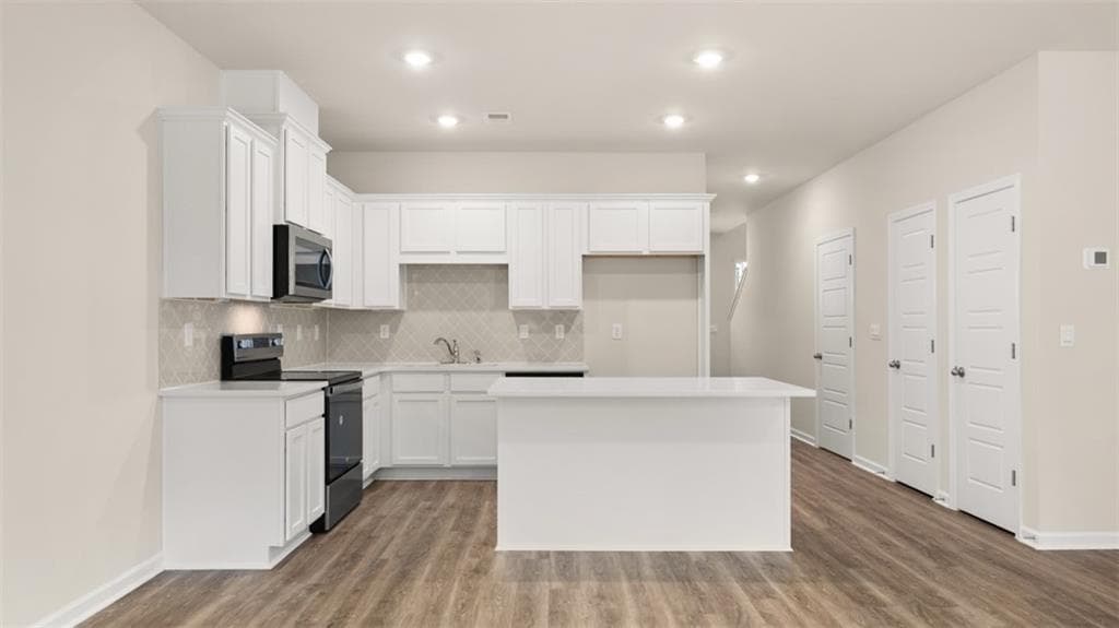 3 bedroom, 3 bathroom, 1,475 sq ft townhouse under contract at 2054 Crossing Rd, Stone Mountain, GA 30088 — photo 6