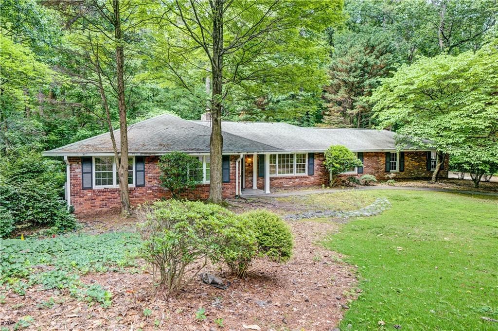 4 bedroom, 3 bathroom, 1,710 sq ft single family residence sold at 105 Stewart Drive, Atlanta, GA 30342