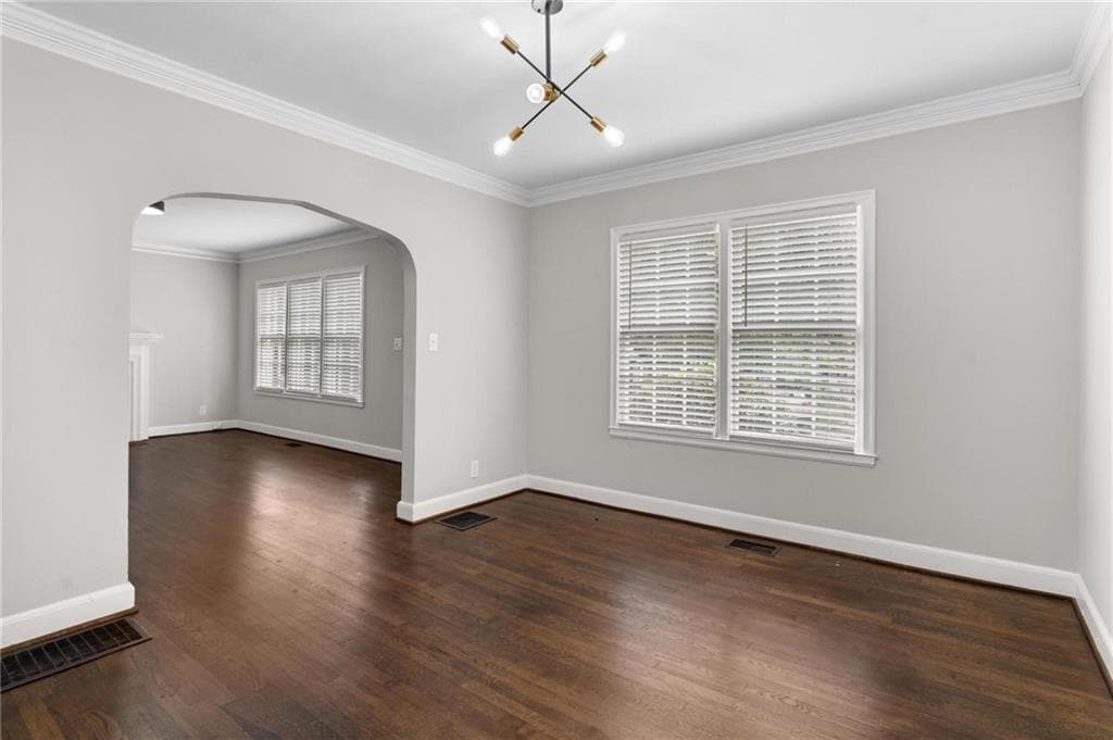 5 bedroom, 2 bathroom, 1,750 sq ft single family residence for sale at 469 Mellview Avenue, Atlanta, GA 30310 — photo 9