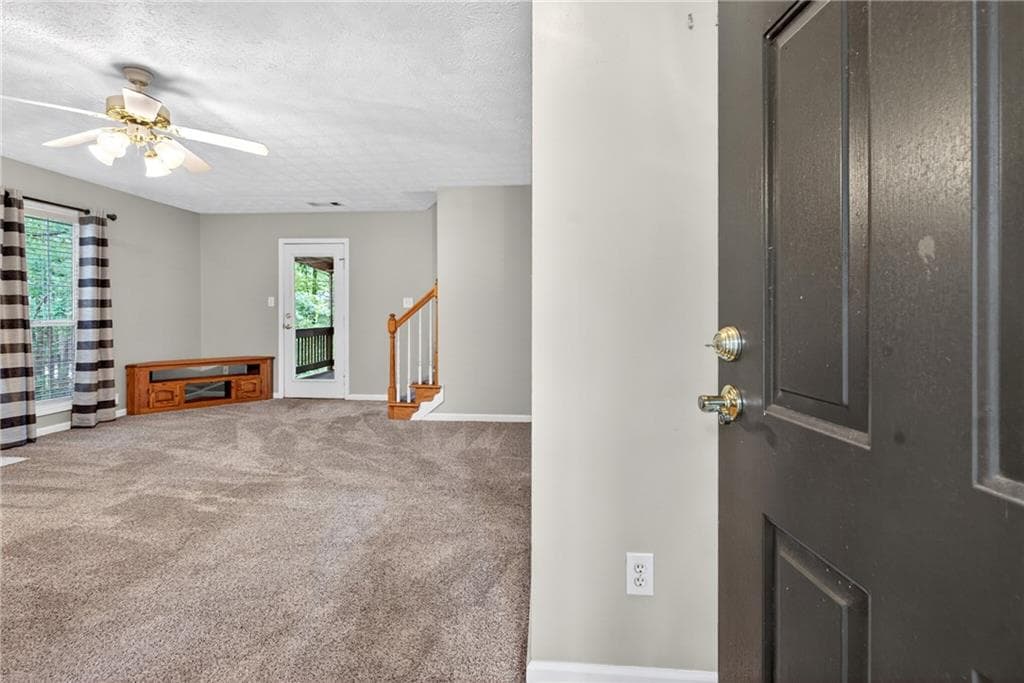 3 bedroom, 4 bathroom, 2,522 sq ft single family residence for sale at 148 Brentwood Way, Stockbridge, GA 30281 — photo 7