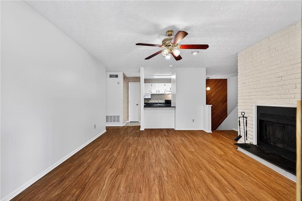 1 bedroom, 1 bathroom, 752 sq ft condominium for rent at 903 Cumberland Court, Smyrna, GA 30080 for $1,350 a month — photo 7