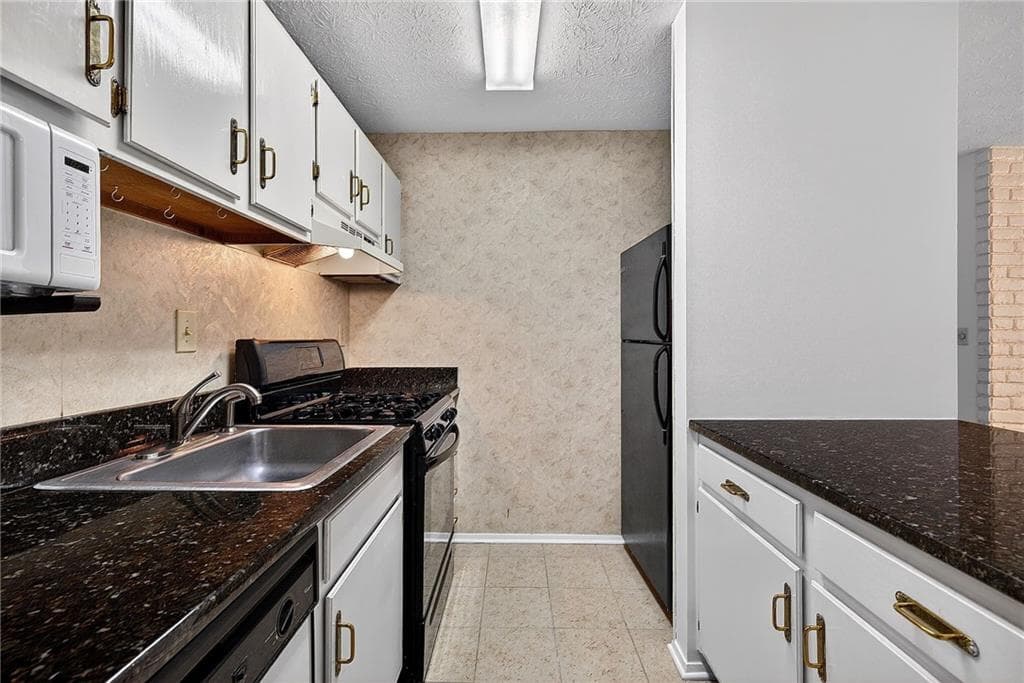 1 bedroom, 1 bathroom, 752 sq ft condominium for rent at 903 Cumberland Court, Smyrna, GA 30080 for $1,350 a month — photo 10