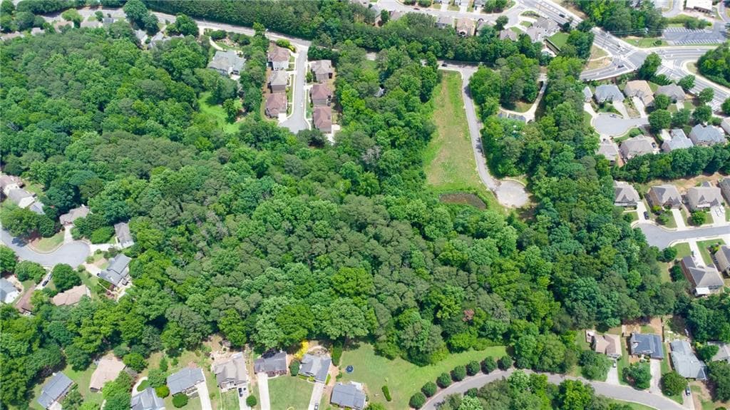 4 bedroom, 3 bathroom, 3,657 sq ft single family residence for sale at 10600 Buice Road, Alpharetta, GA 30022 — photo 6