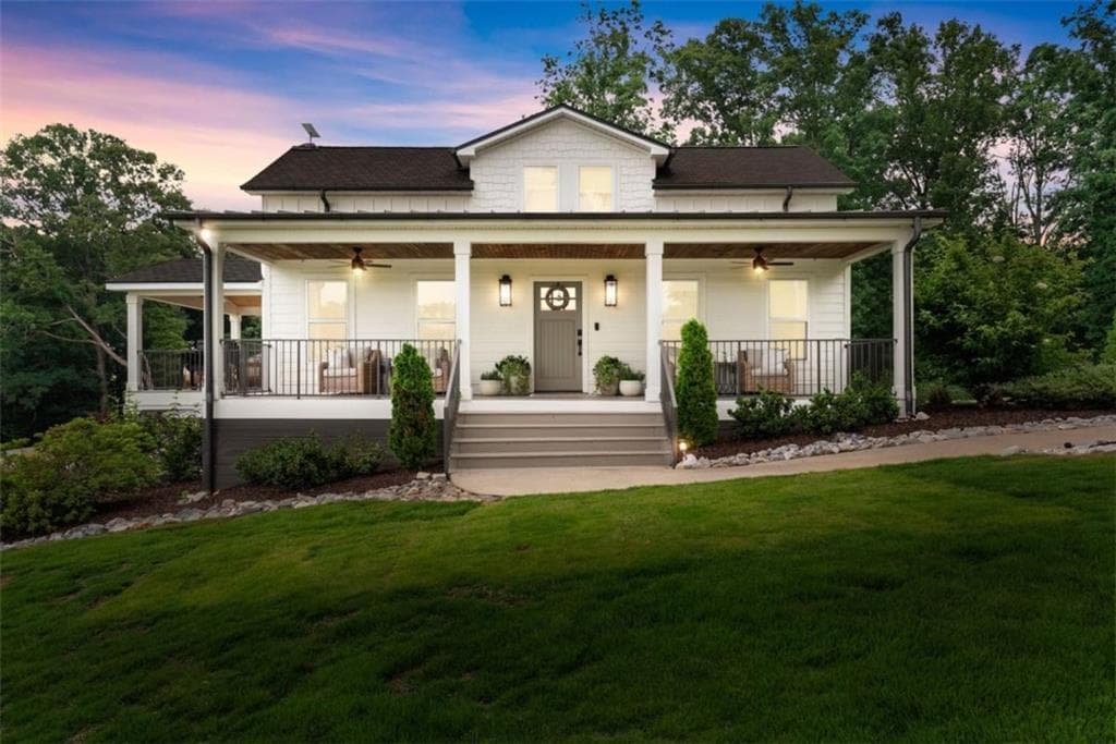 4 bedroom, 4 bathroom, 3,520 sq ft single family residence for sale at 305 Rolling Acres Court, Jefferson, GA 30549 — photo 3