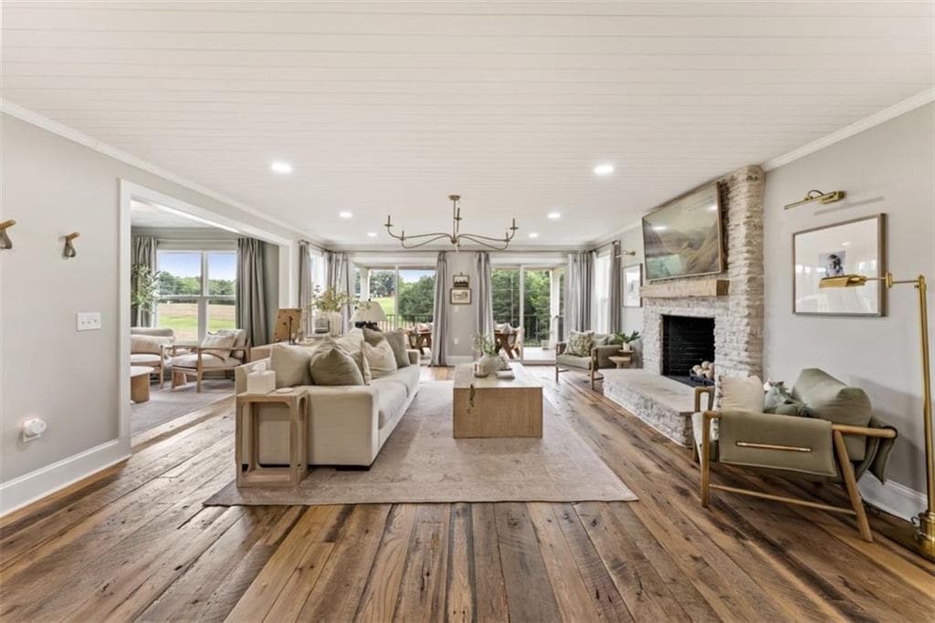 4 bedroom, 4 bathroom, 3,520 sq ft single family residence for sale at 305 Rolling Acres Court, Jefferson, GA 30549 — photo 10