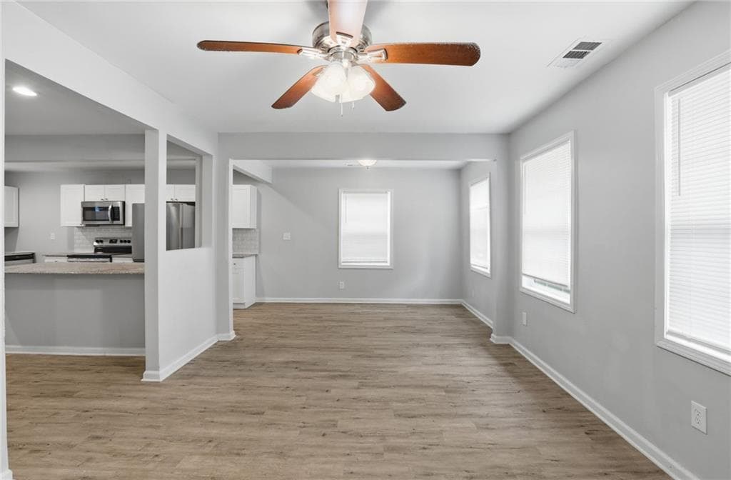 3 bedroom, 2 bathroom, 1,170 sq ft single family residence for sale at 774 Linda Way, Forest Park, GA 30297 — photo 8