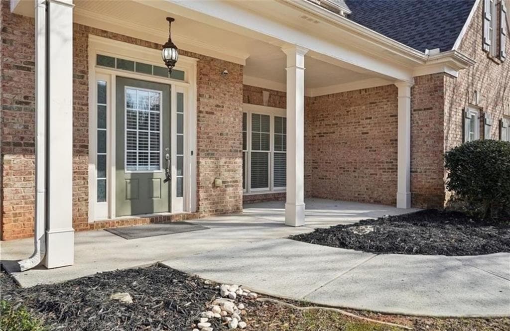 5 bedroom, 3 bathroom, 3,175 sq ft single family residence for sale at 448 Cape Ivey Drive, Dacula, GA 30019 — photo 3