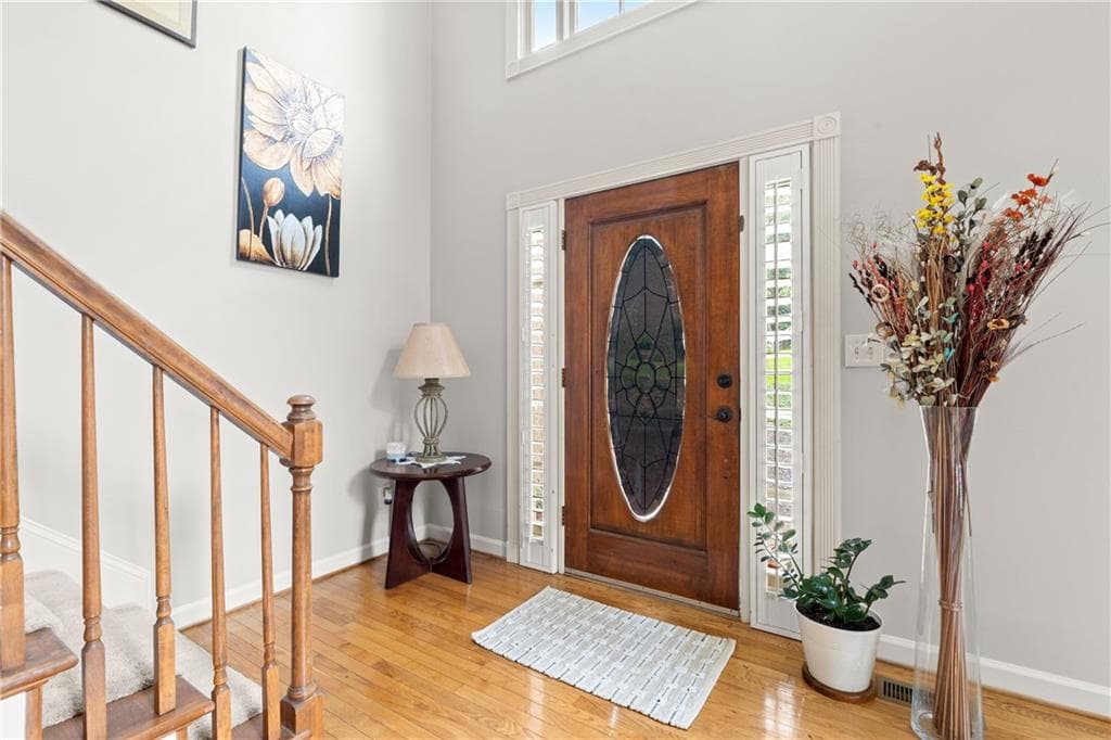 5 bedroom, 4 bathroom, 4,371 sq ft single family residence under contract at 4234 N Mountain Road, Marietta, GA 30066 — photo 4