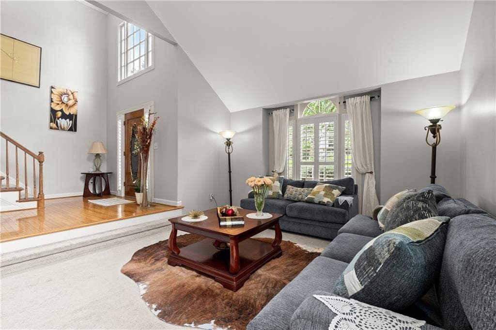 5 bedroom, 4 bathroom, 4,371 sq ft single family residence under contract at 4234 N Mountain Road, Marietta, GA 30066 — photo 6