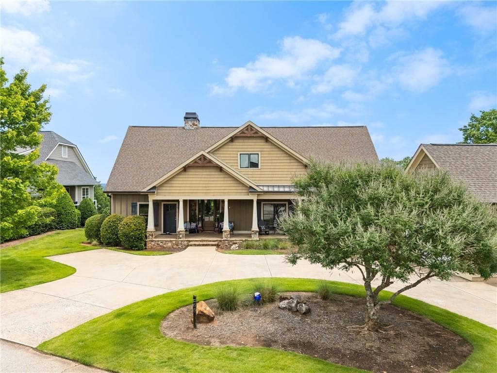 4 bedroom, 5 bathroom, 3,582 sq ft single family residence for sale at 65 Cottage Lane, Toccoa, GA 30577 — photo 3