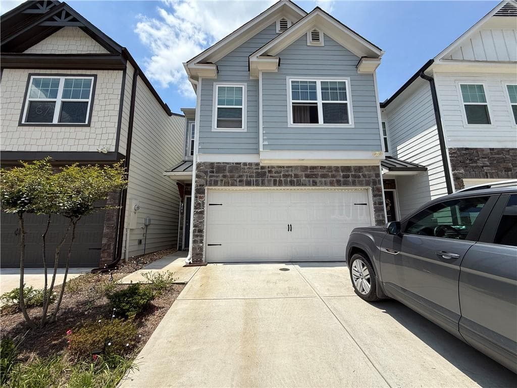 3 bedroom, 3 bathroom, 1,800 sq ft single family residence for rent at 268 Whitetail Circle, Canton, GA 30115 for $2,100 a month — photo 1 of 11