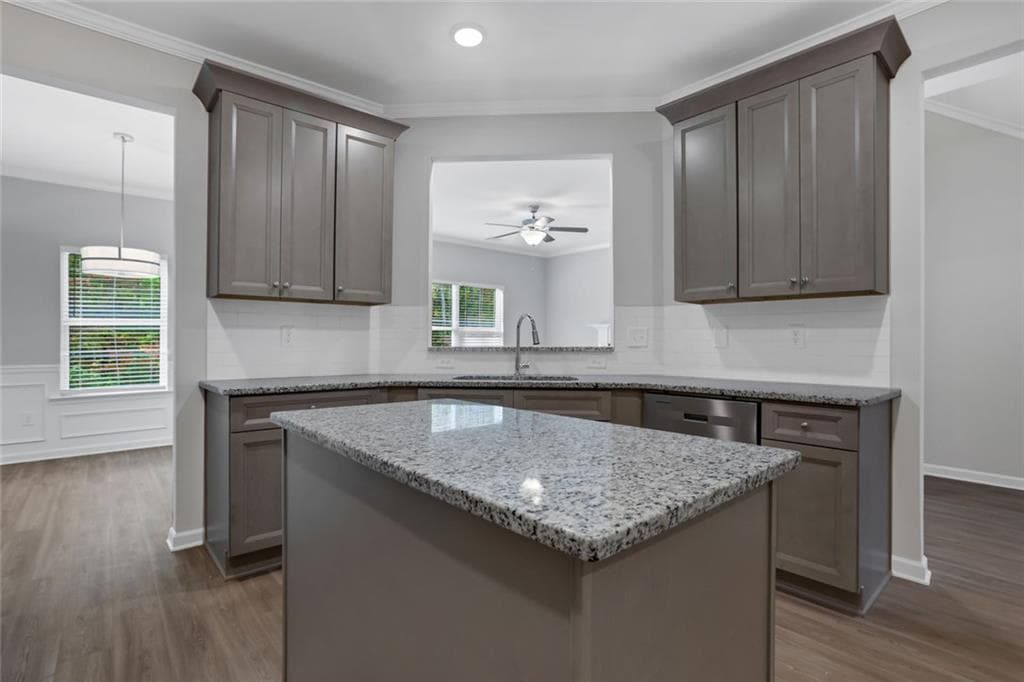 4 bedroom, 3 bathroom, 1,727 sq ft single family residence for rent at 236 Eva Way, Cartersville, GA 30121 for $2,200 a month — photo 8