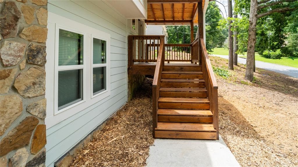3 bedroom, 2 bathroom, 1,466 sq ft single family residence for sale at 6583 Mitchell Lane, Mableton, GA 30126 — photo 4