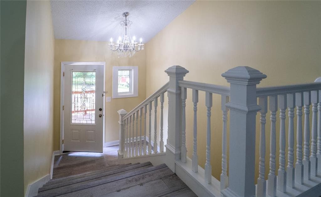 3 bedroom, 2 bathroom, 1,466 sq ft single family residence for sale at 6583 Mitchell Lane, Mableton, GA 30126 — photo 7
