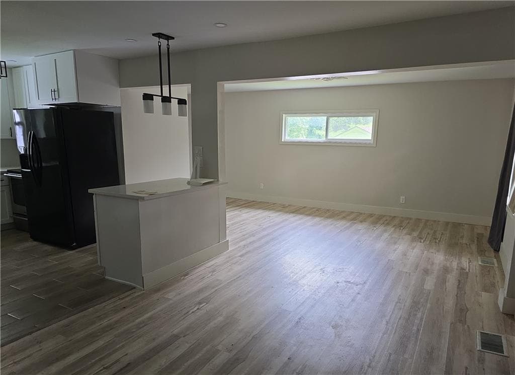 3 bedroom, 2 bathroom, 1,614 sq ft single family residence under contract at 2554 Gordon Circle, Smyrna, GA 30080 — photo 3